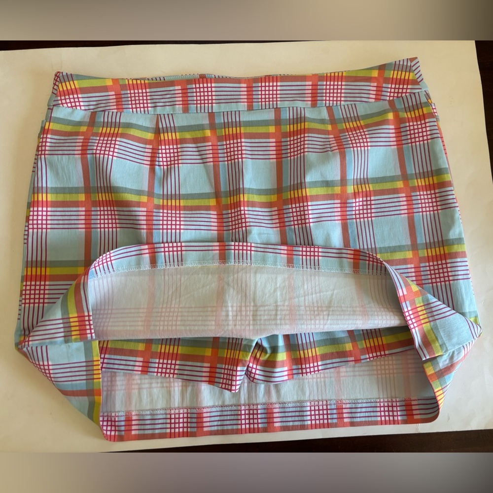 Real Size Skort - Women’s Pink/Blue/Orange Plaid Skort. 2 Pockets. Pull On. XXL